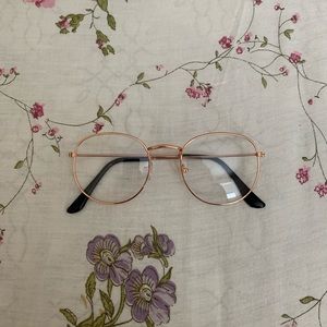 Accessories - faux glasses Accessories - faux glasses